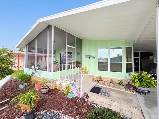 Property Slideshow image 3 of 21 | 413 s timber trl, Wildwood, FL, 34785