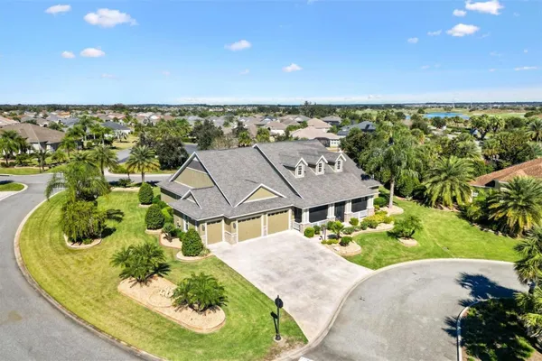 Property Slideshow image 3 of 66 | 981 iron oak way, The Villages, FL, 32163