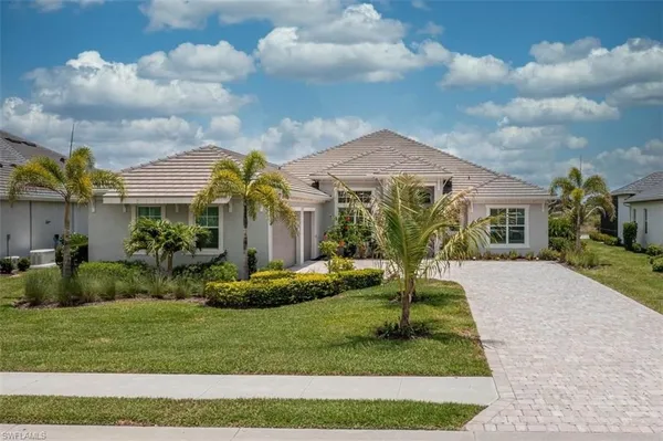Property Slideshow image 2 of 43 | 17331 blue sapphir dr, Fort Myers, FL, 33913