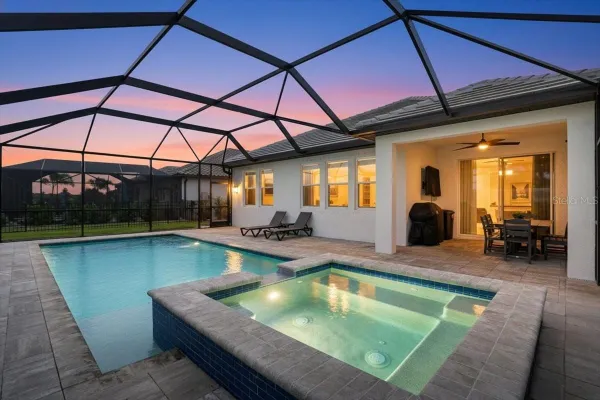 Property Slideshow image 2 of 70 | 17502 savory mist cir, Bradenton, FL, 34211