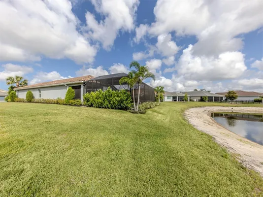 Property Slideshow image 3 of 50 | 117 daylily blvd, Nokomis, FL, 34275