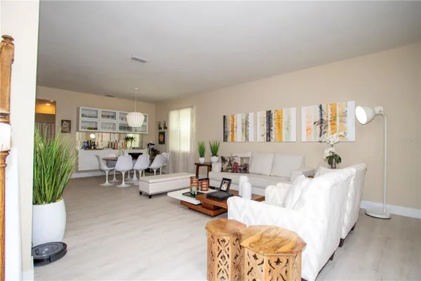 Property Slideshow image 3 of 79 | 11835 barletta dr, Orlando, FL, 32827