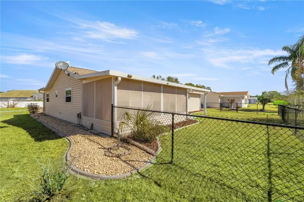 Property Slideshow image 3 of 35 | 17866 se 108th ct, Summerfield, FL, 34491