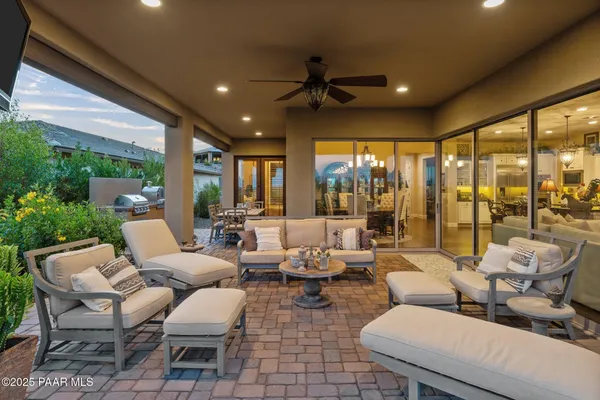 Property Slideshow image 3 of 103 | 4281 leaf spring dr, Wickenburg, AZ, 85390