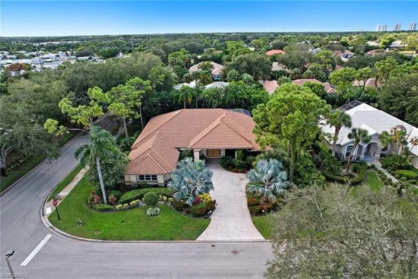Property Slideshow image 2 of 23 | 3481 wild indigo ln, Bonita Springs, FL, 34134