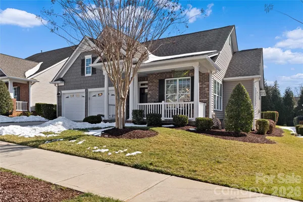 Property Slideshow image 3 of 44 | 18318 glenealy dr, Cornelius, NC, 28031