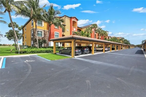 Property Slideshow image 2 of 32 | 17981 bonita national blvd 712, Bonita Springs, FL, 34135