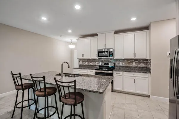 Property Slideshow image 3 of 84 | 10246 echo dock loop, San Antonio, FL, 33576