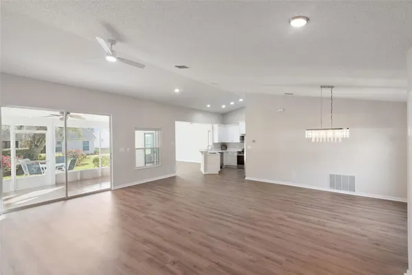 Property Slideshow image 2 of 17 | 3919 plantation blvd, Leesburg, FL, 34748