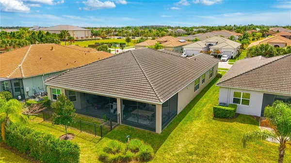 Property Slideshow image 2 of 71 | 4924 pamplona ct, Wimauma, FL, 33598