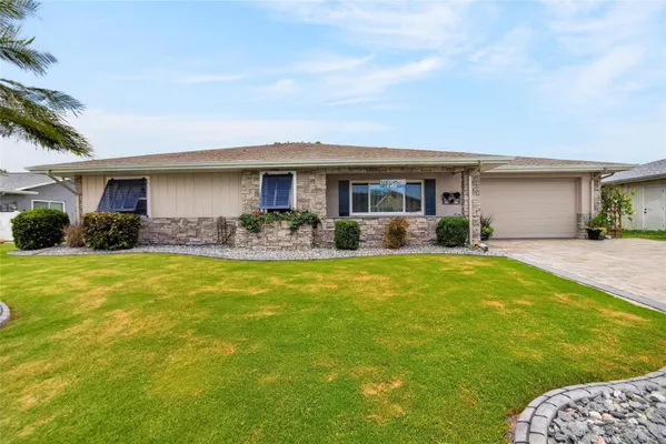 Property Slideshow image 2 of 77 | 1503 fort duquesna dr, Sun City Center, FL, 33573