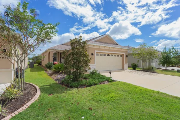 Property Slideshow image 3 of 32 | 7980 sw 89th cir, Ocala, FL, 34481