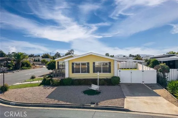 Property Slideshow image 2 of 44 | 29045 calle del buho, Murrieta, CA, 92563