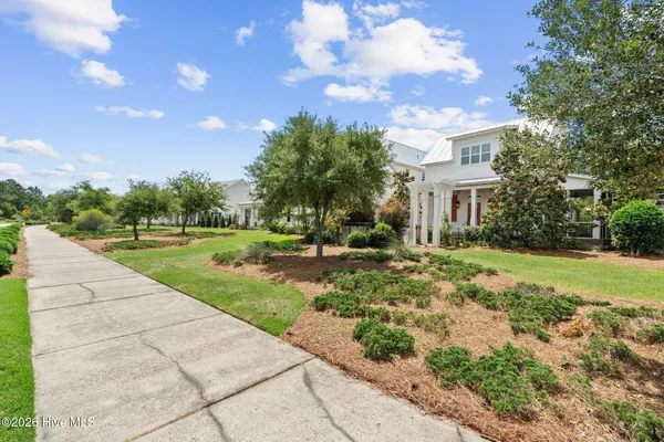 Property Slideshow image 3 of 49 | 823 meadowsweet ln, Leland, NC, 28451