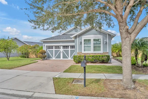 Property Slideshow image 3 of 47 | 115 bayou bend rd, Groveland, FL, 34736