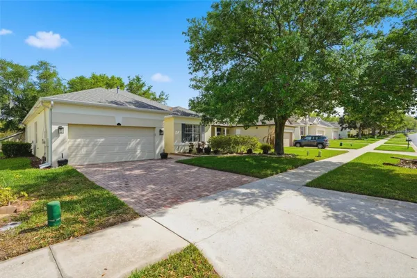 Property Slideshow image 2 of 60 | 763 wolf creek st, Clermont, FL, 34711