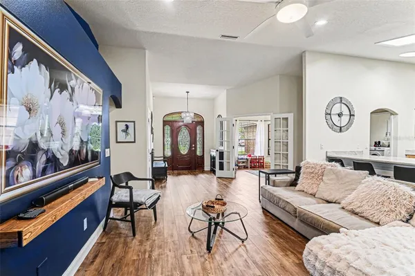 Property Slideshow image 2 of 14 | 6040 spruce point cir, Port Orange, FL, 32128