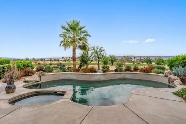 Property Slideshow image 2 of 34 | 81650 tiburon dr, La Quinta, CA, 92253