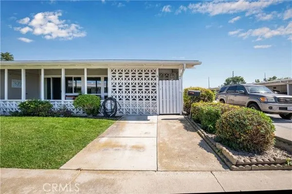 Property Slideshow image 3 of 59 | 1680 monterey rd 10g, Seal Beach, CA, 90740