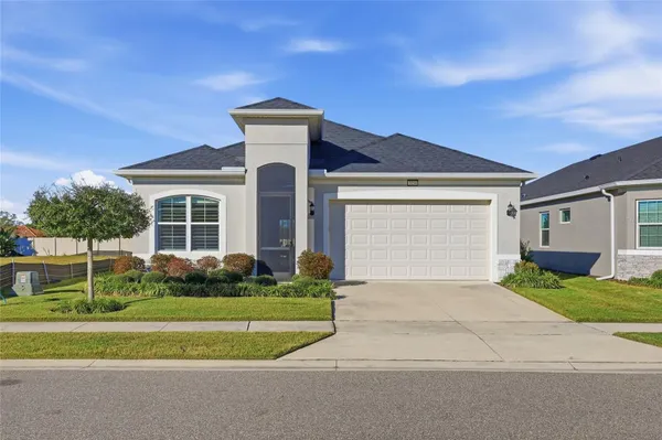 Property Slideshow image 2 of 52 | 2154 wallingford loop, Mount Dora, FL, 32757
