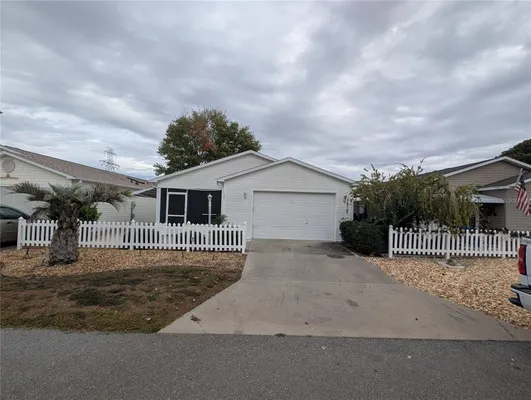 Property Slideshow image 2 of 20 | 1651 duran dr, The Villages, FL, 32162