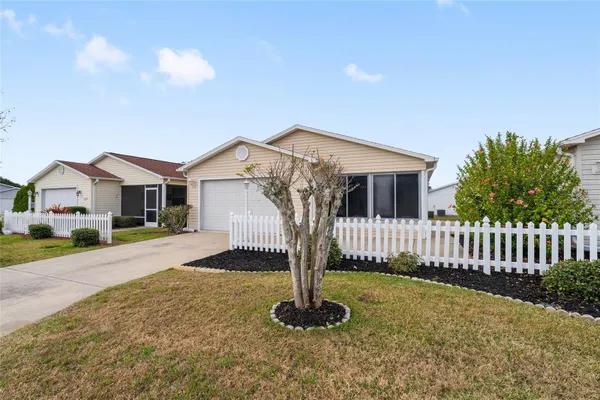 Property Slideshow image 2 of 32 | 1717 moreno pl, The Villages, FL, 32159