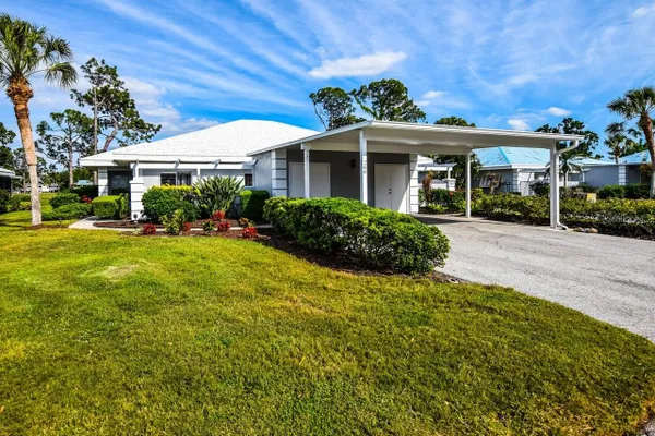 Property Slideshow image 3 of 39 | 266 cerromar way 55, Venice, FL, 34293