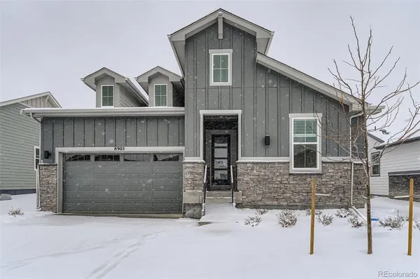 Property Slideshow image 3 of 27 | 8905 s riviera way, Aurora, CO, 80016