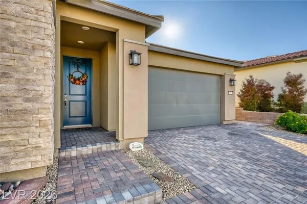 Property Slideshow image 3 of 28 | 10025 cardinal knoll ave, Las Vegas, NV, 89143