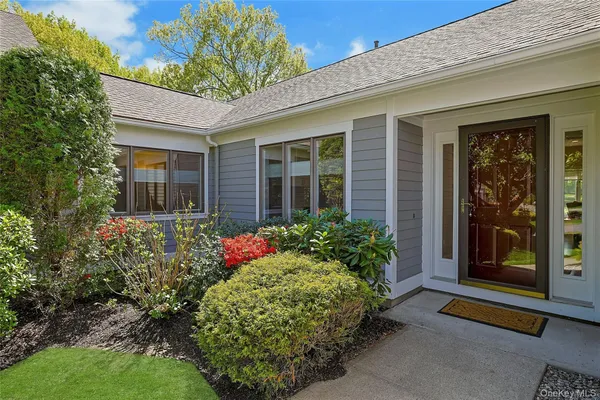 Property Slideshow image 2 of 19 | 415 heritage hls c, Somers, NY, 10589