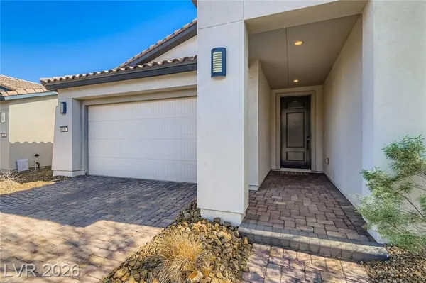 Property Slideshow image 3 of 30 | 116 lake oasis st, Henderson, NV, 89011