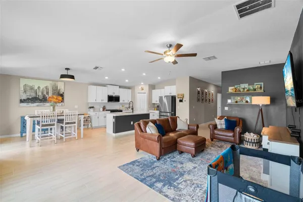 Property Slideshow image 2 of 46 | 13608 sunset sapphire ct, Parrish, FL, 34219