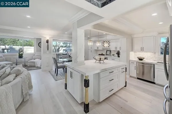 Property Slideshow image 3 of 59 | 2601 pine knoll dr 16, Walnut Creek, CA, 94595