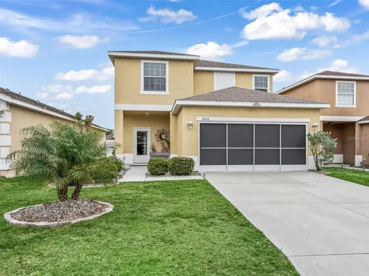 Property Slideshow image 2 of 28 | 4904 ne 123rd ln, Oxford, FL, 34484