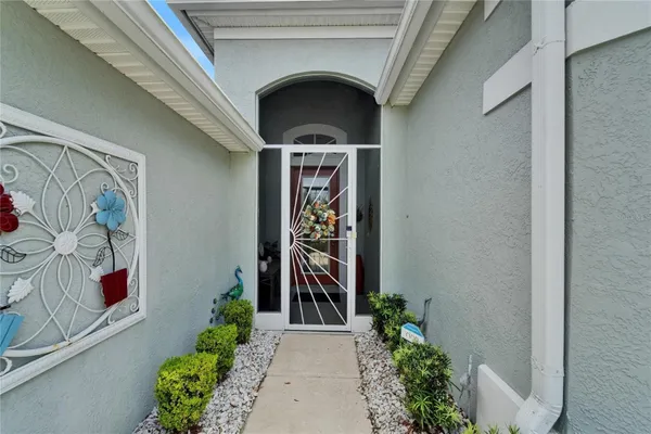 Property Slideshow image 2 of 72 | 1102 emerald dunes dr, Sun City Center, FL, 33573