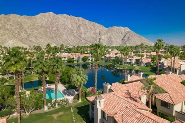 Property Slideshow image 2 of 27 | 55057 tanglewood, La Quinta, CA, 92253