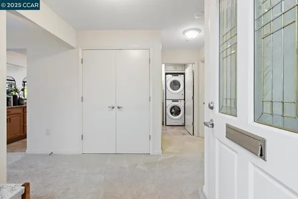 Property Slideshow image 3 of 60 | 1209 running springs rd apt 3, Walnut Creek, CA, 94595