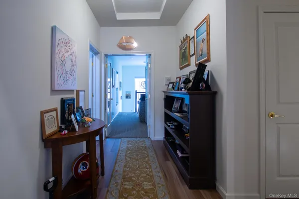 Property Slideshow image 3 of 21 | 21 greentree ct, Shirley, NY, 11967