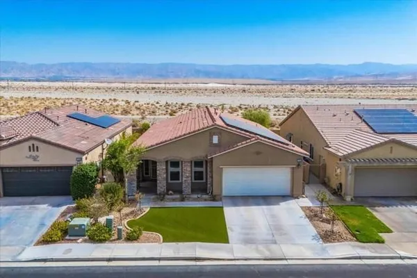 Property Slideshow image 3 of 77 | 2346 savanna way, Palm Springs, CA, 92262