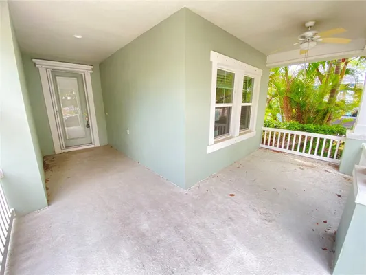 Property Slideshow image 3 of 43 | 532 manns harbor dr, Apollo Beach, FL, 33572