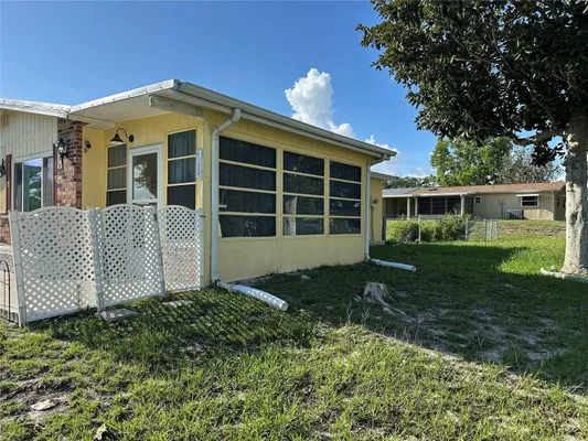 Property Slideshow image 2 of 18 | 9050 sw 101 st ln, Ocala, FL, 34481