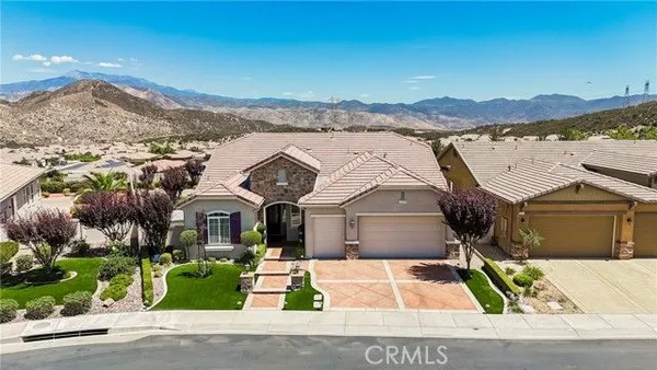 Property Slideshow image 2 of 53 | 1535 edgebrook, Beaumont, CA, 92223
