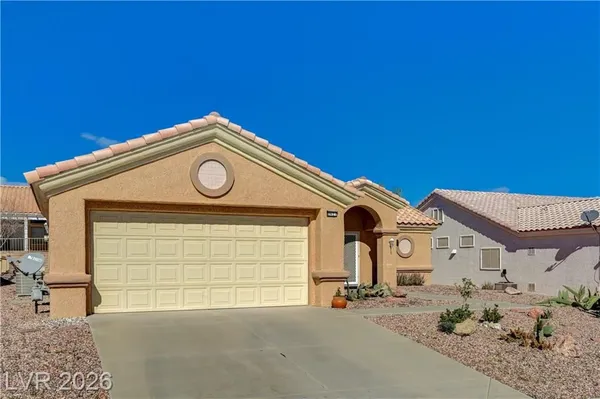 Property Slideshow image 2 of 43 | 2621 lotus hill dr, Las Vegas, NV, 89134