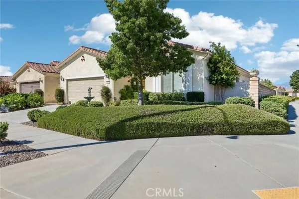 Property Slideshow image 2 of 72 | 1450 corte alamonte, Hemet, CA, 92545