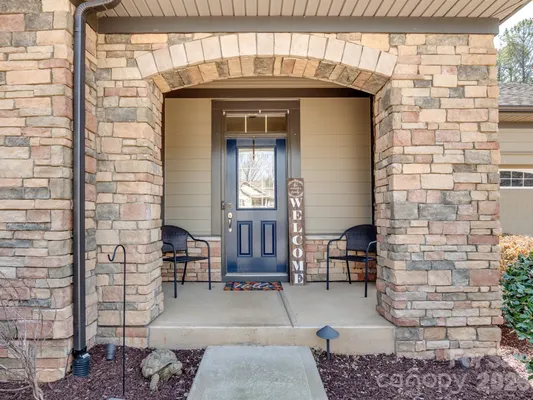 Property Slideshow image 3 of 47 | 560 sandbar pt, Clover, SC, 29710