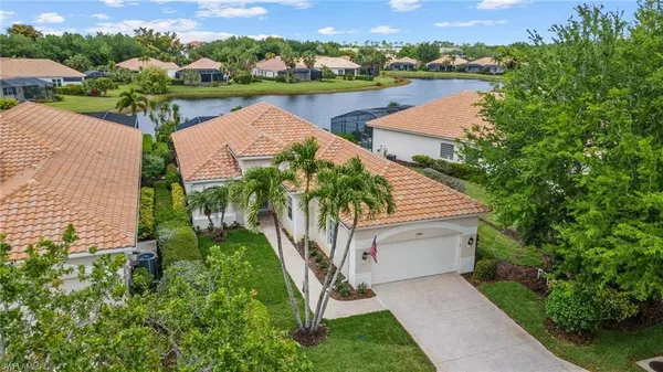 Property Slideshow image 3 of 35 | 24812 hollybrier ln, Bonita Springs, FL, 34134