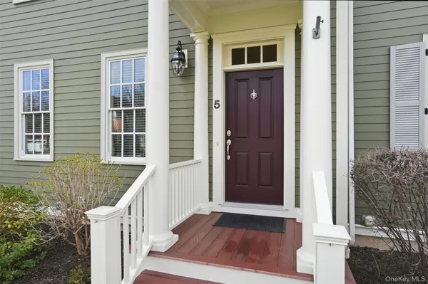 Property Slideshow image 3 of 41 | 5 cowdrey st, Warwick (Town), NY, 10990
