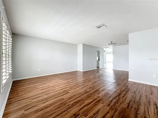 Property Slideshow image 3 of 37 | 1618 bentwood dr, Sun City Center, FL, 33573