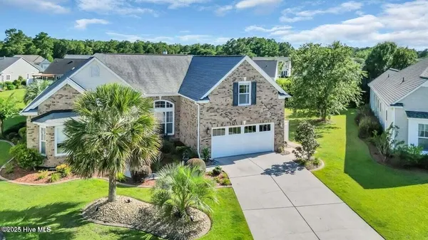 Property Slideshow image 2 of 43 | 693 donmovin ct, Calabash, NC, 28467