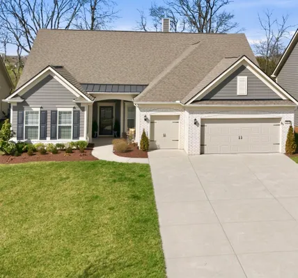 Property Slideshow image 3 of 77 | 7033 hickman way, Spring Hill, TN, 37174